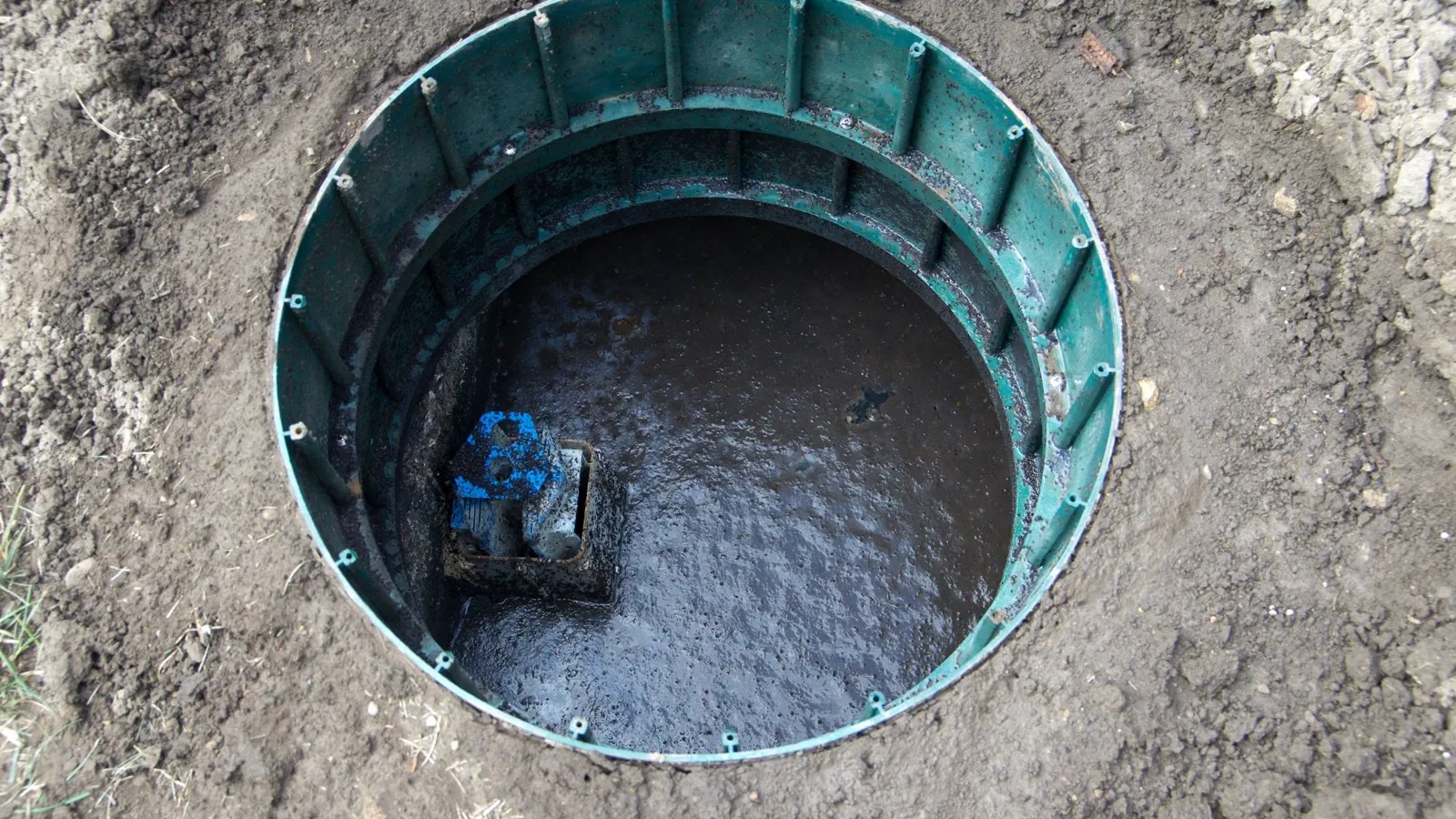 Septic system inspection area with risers